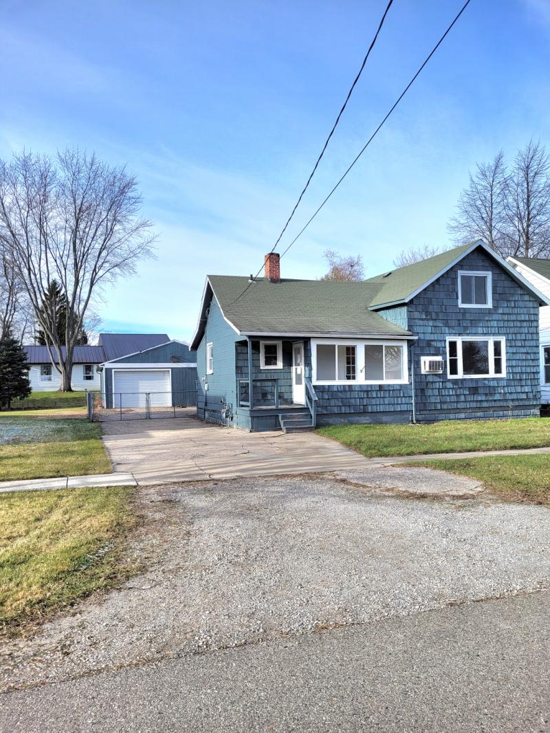 312 Seventh Ave Tawas City, Michigan  48763