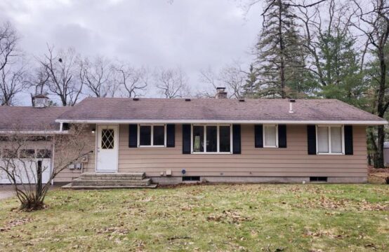 3570 Hillcrest Dr Oscoda, Michigan  48750