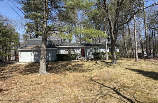 4829 Cherokee Oscoda, MI 48750